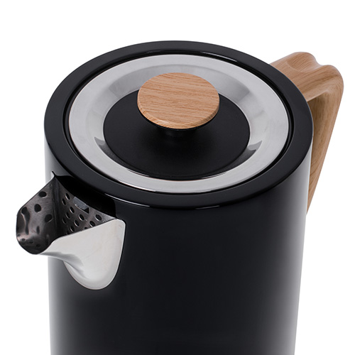 Kovová kanvica Adler 1,7 L STRIX